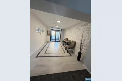 245 Anderson Street 4G #4G, Hackensack, NJ 07601 - Photo 2