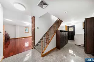 12 Hillcrest Ave, Fort Lee, NJ 07024 - Photo 24