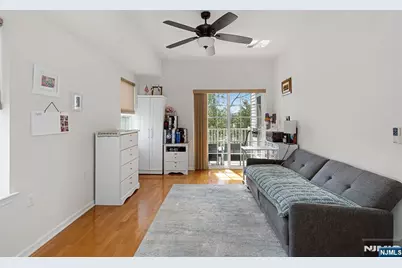 4137 Cory Lane, Elmwood Park, NJ 07407 - Photo 18