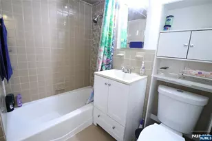 1359 15th St, Fort Lee, NJ 07024 - Photo 32