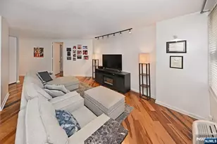 7004 Blvd East 1B, Guttenberg, NJ 07093 - Photo 14