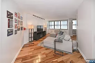 7004 Blvd East 1B, Guttenberg, NJ 07093 - Photo 12