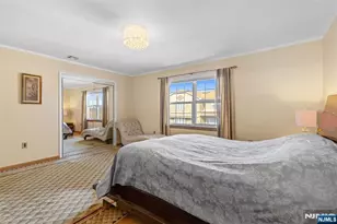 33 Ingraffia Dr, Elmwood Park, NJ 07407 - Photo 18