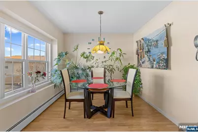 33 Ingraffia Drive, Elmwood Park, NJ 07407 - Photo 10