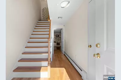 33 Ingraffia Drive, Elmwood Park, NJ 07407 - Photo 4