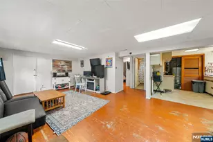 452 Commercial Ave, Cliffside Park, NJ 07010 - Photo 26