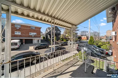 452 Commercial Avenue, Cliffside Park, NJ 07010 - Photo 4