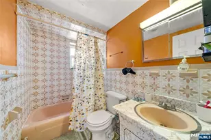 452 Commercial Ave, Cliffside Park, NJ 07010 - Photo 28