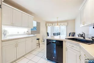 856 Hemlock Ct T175, Norwood, NJ 07648 - Photo 16