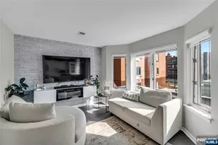 309 Hancock Ct M309, Edgewater, NJ 07020 - Photo 18