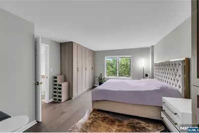 309 Hancock Court M309 #M309, Edgewater, NJ 07020 - Photo 24