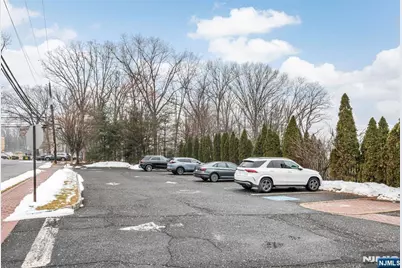 378 Franklin Avenue, Wyckoff Township, NJ 07481 - Photo 20