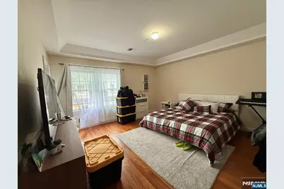 313 N Frank E Rodgers Boulevard Floor 3 #FLOOR 3, Harrison, NJ 07029 - Photo 10