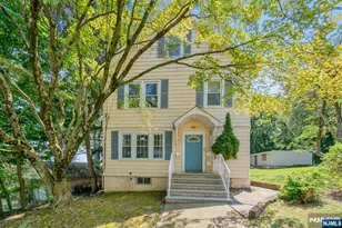 68 Macfarlan Ave First Floor, Hawthorne, NJ 07506 - Photo 1