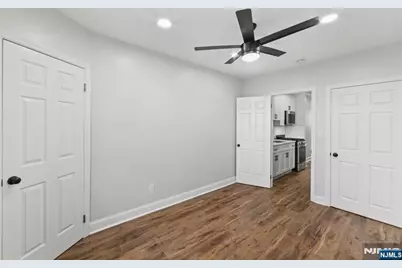 3027 John F Kennedy Boulevard 2 #2, Jersey City, NJ 07306 - Photo 8