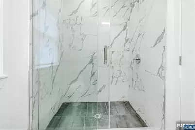 74 Clarendon Place 202 #202, Hackensack, NJ 07601 - Photo 22