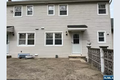 32 Forsythia Lane #A, Paramus, NJ 07652 - Photo 34