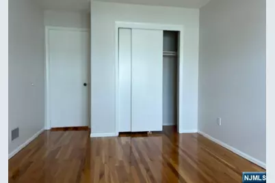 32 Forsythia Lane #A, Paramus, NJ 07652 - Photo 26