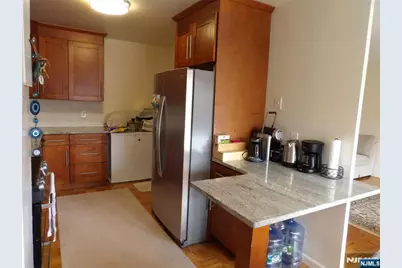 2352 Linwood Avenue 5H #5H, Fort Lee, NJ 07024 - Photo 6