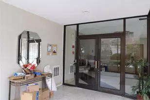 2352 Linwood Ave 5H, Fort Lee, NJ 07024 - Photo 12