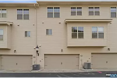 704 Green Lane 2 #2, Union Township, NJ 07083 - Photo 14