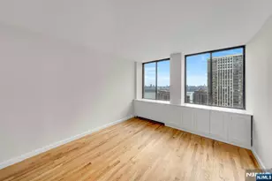 300 Winston 2110, Cliffside Park, NJ 07010 - Photo 16