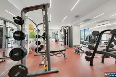 300 Winston 2110 #2110, Cliffside Park, NJ 07010 - Photo 22