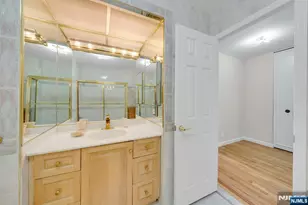 300 Winston 2110, Cliffside Park, NJ 07010 - Photo 14