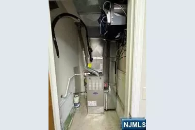 1124 US Highway 202 B9, B12 #B9, B12, Raritan, NJ 08869 - Photo 20