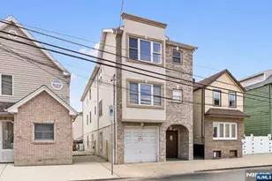 46 Barbara St, Newark, NJ 07105 - Photo 2