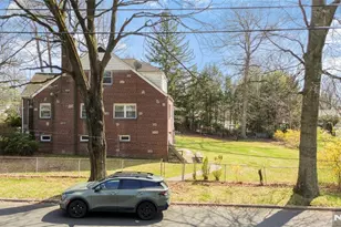 595 Knickerbocker Rd, Tenafly, NJ 07670 - Photo 28