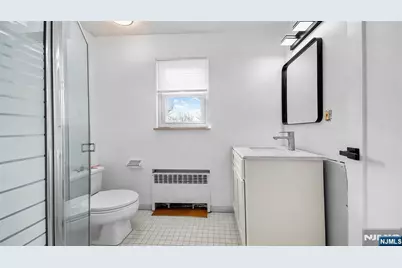 595 Knickerbocker Road, Tenafly, NJ 07670 - Photo 18