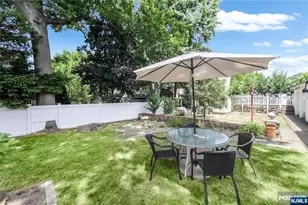 22 Center St, Midland Park, NJ 07432 - Photo 22