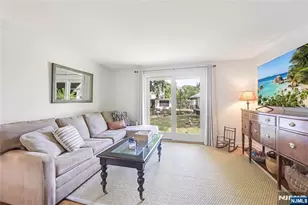 22 Center St, Midland Park, NJ 07432 - Photo 4