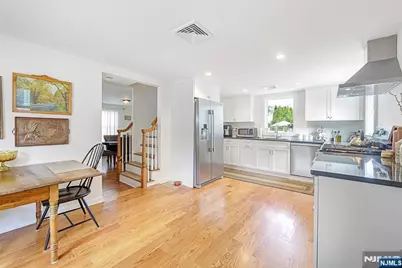 22 Center Street, Midland Park, NJ 07432 - Photo 10