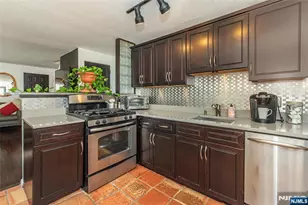 257 McCosh Rd, Clifton, NJ 07043 - Photo 12