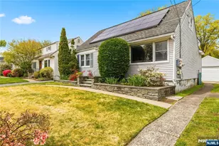 743 Coles St, Maywood, NJ 07607 - Photo 2
