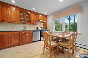 171 Hickory Ave, Tenafly, NJ 07670 - Photo 2