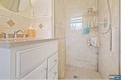 171 Hickory Avenue, Tenafly, NJ 07670 - Photo 14