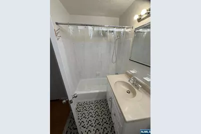 39 39th Street 2L #2L, Paterson, NJ 07514 - Photo 32