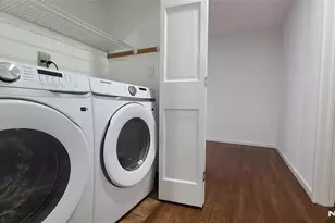 118 E Brinkerhoff Ave 1st Fl, Palisades Park, NJ 07650 - Photo 12