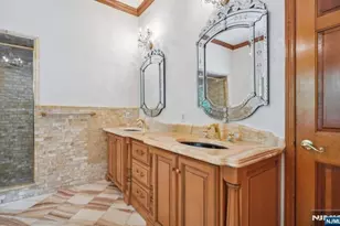 49 Cherokee Ct, Sparta Township, NJ 07871 - Photo 24