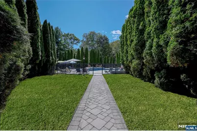 49 Cherokee Court, Sparta Township, NJ 07871 - Photo 34