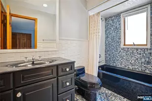 49 Cherokee Ct, Sparta Township, NJ 07871 - Photo 30