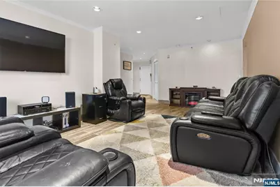 326 Prospect Avenue 1A #1A, Hackensack, NJ 07601 - Photo 6