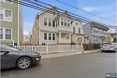 67 Brookdale Avenue, Newark, NJ 07106 - Photo 4