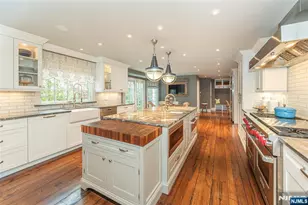 5 Blackberry Ln, Caldwell, NJ 07006 - Photo 10