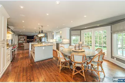 5 Blackberry Lane, Caldwell, NJ 07006 - Photo 14