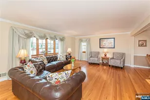 5 Oak Ridge, North Caldwell, NJ 07006 - Photo 4