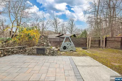 10 Cleveland Road, Caldwell, NJ 07006 - Photo 34